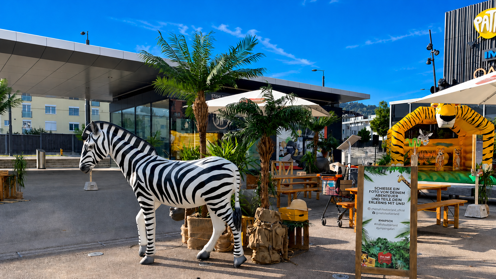 Safarideko in der Mall of Switzerland 2021